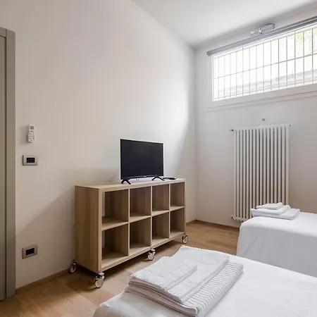 Lägenhetshotell Sant'orsola 4*
